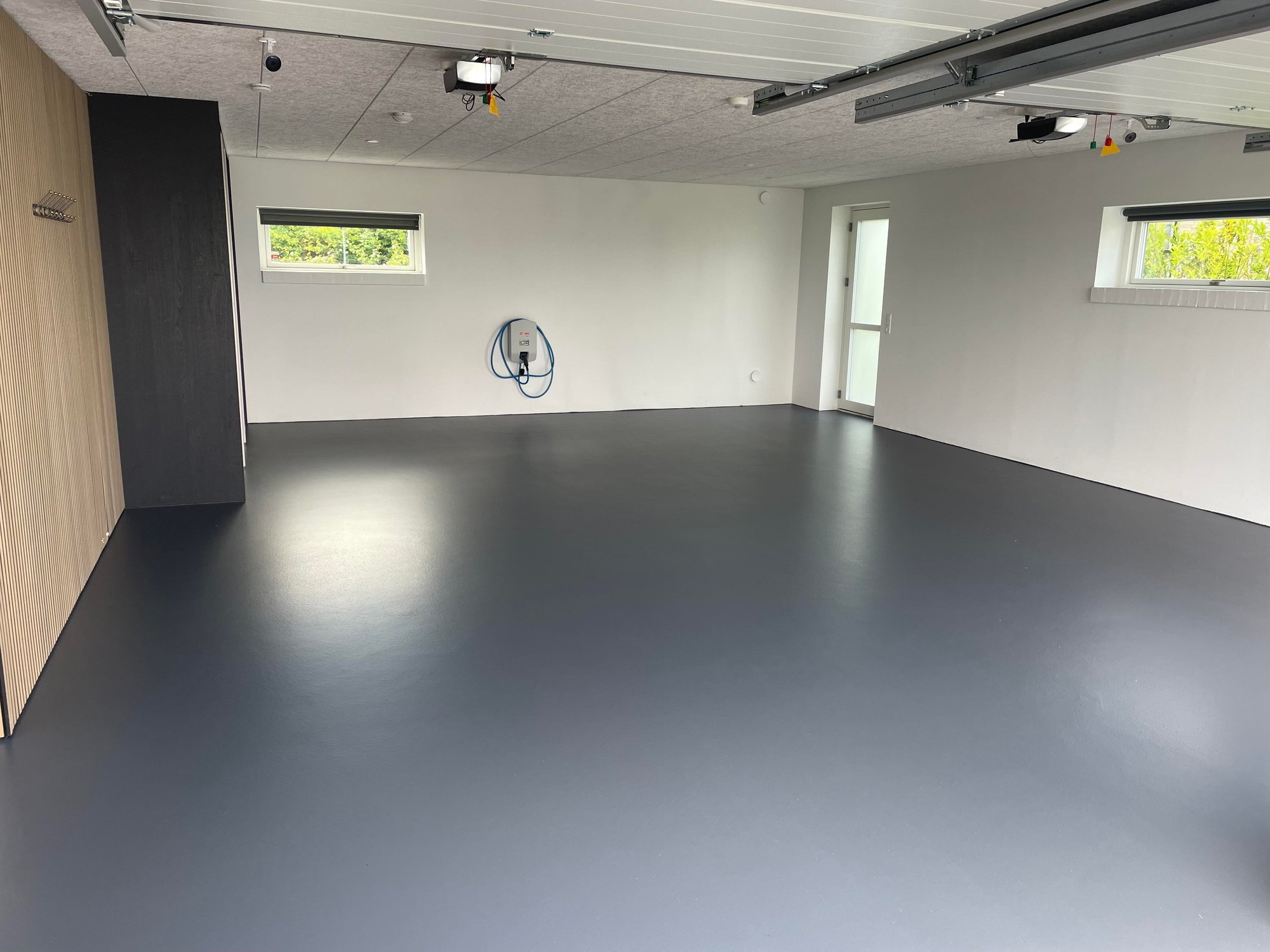 Garagegulv privat, epoxygulv 2 lags, mat coat ovenpå